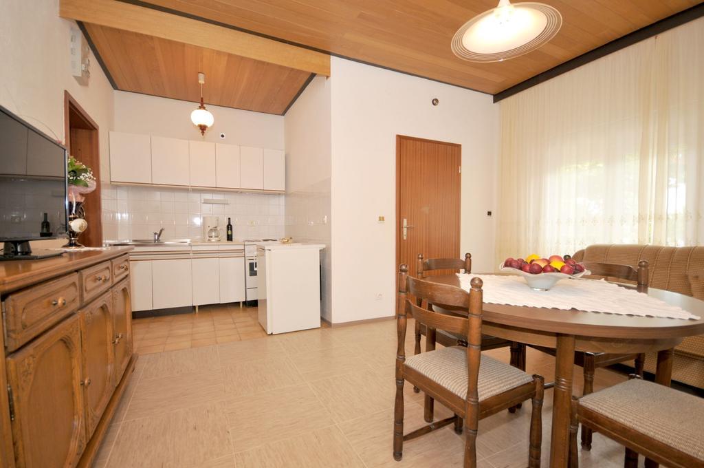Apartments Marinko تروغير الغرفة الصورة