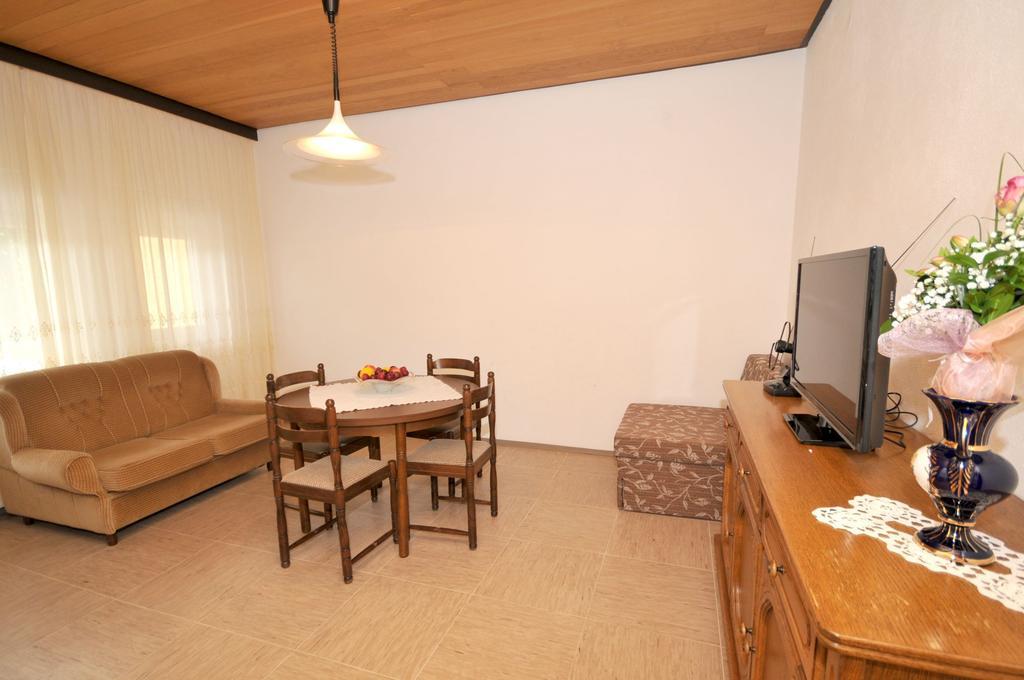 Apartments Marinko تروغير الغرفة الصورة
