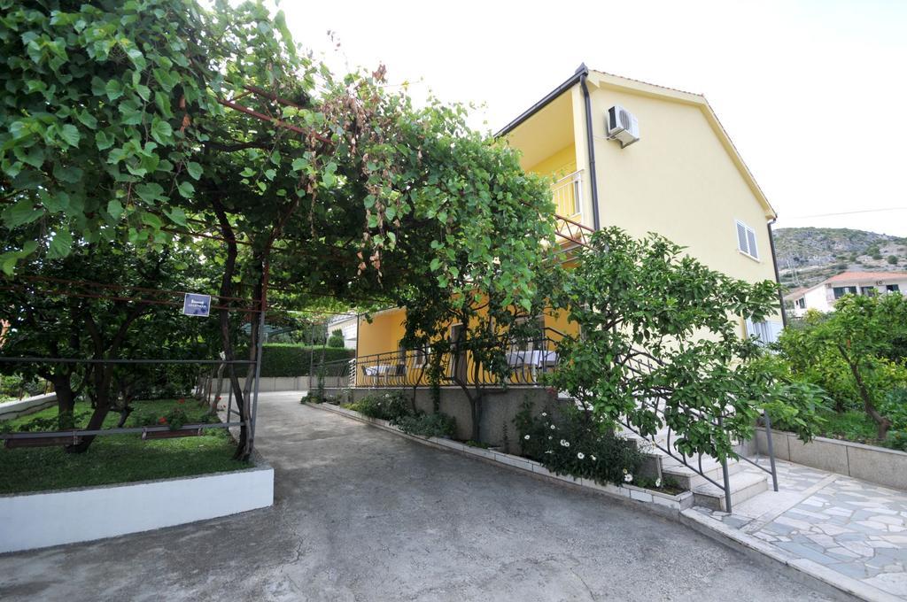 Apartments Marinko تروغير الغرفة الصورة